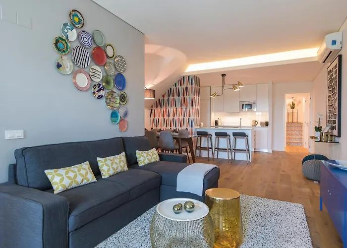 Modern And Colourful Flat In Graca By Lovelystay شقة Lisboa