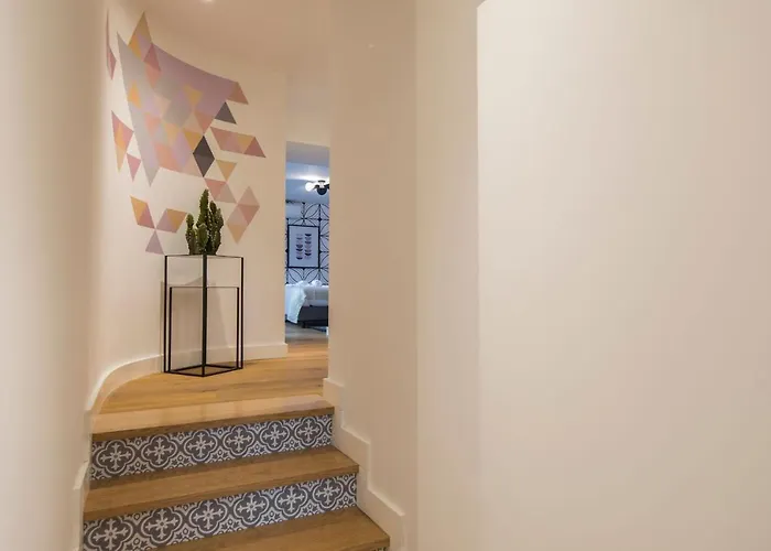 Modern And Colourful Flat In Graca By Lovelystay شقة Lisboa