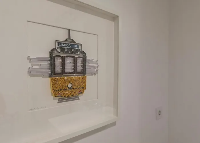 شقة Modern And Colourful Flat In Graca By Lovelystay *