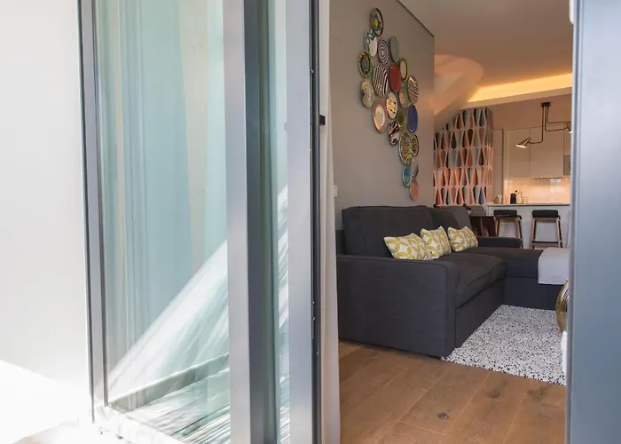 Modern And Colourful Flat In Graca By Lovelystay شقة Lisboa