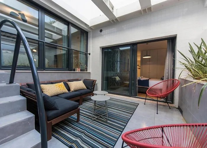Modern And Colourful Flat In Graca By Lovelystay Lisboa