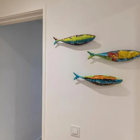 Modern And Colourful Flat In Graca By Lovelystay *