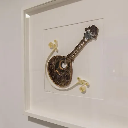 Modern And Colourful Flat In Graca By Lovelystay