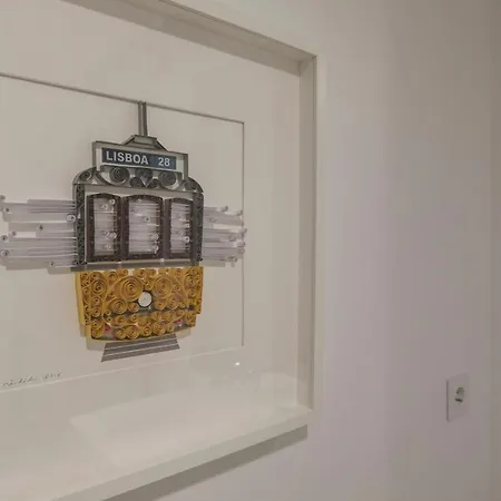 Апартаменти Modern And Colourful Flat In Graca By Lovelystay *